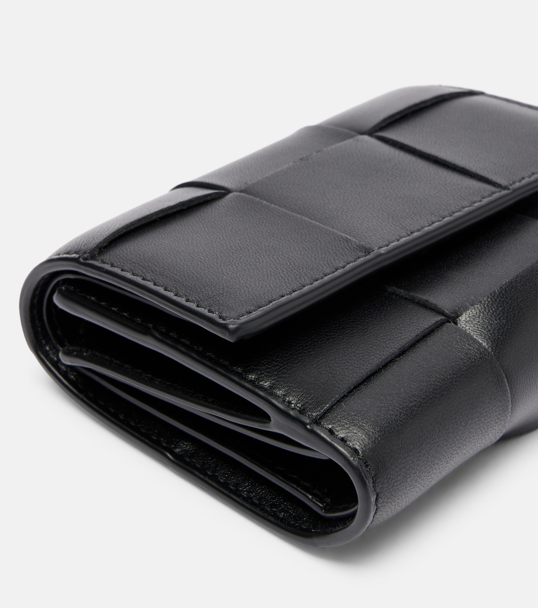 Portafoglio Cassette Small in pelle Intreccio | Bottega Veneta