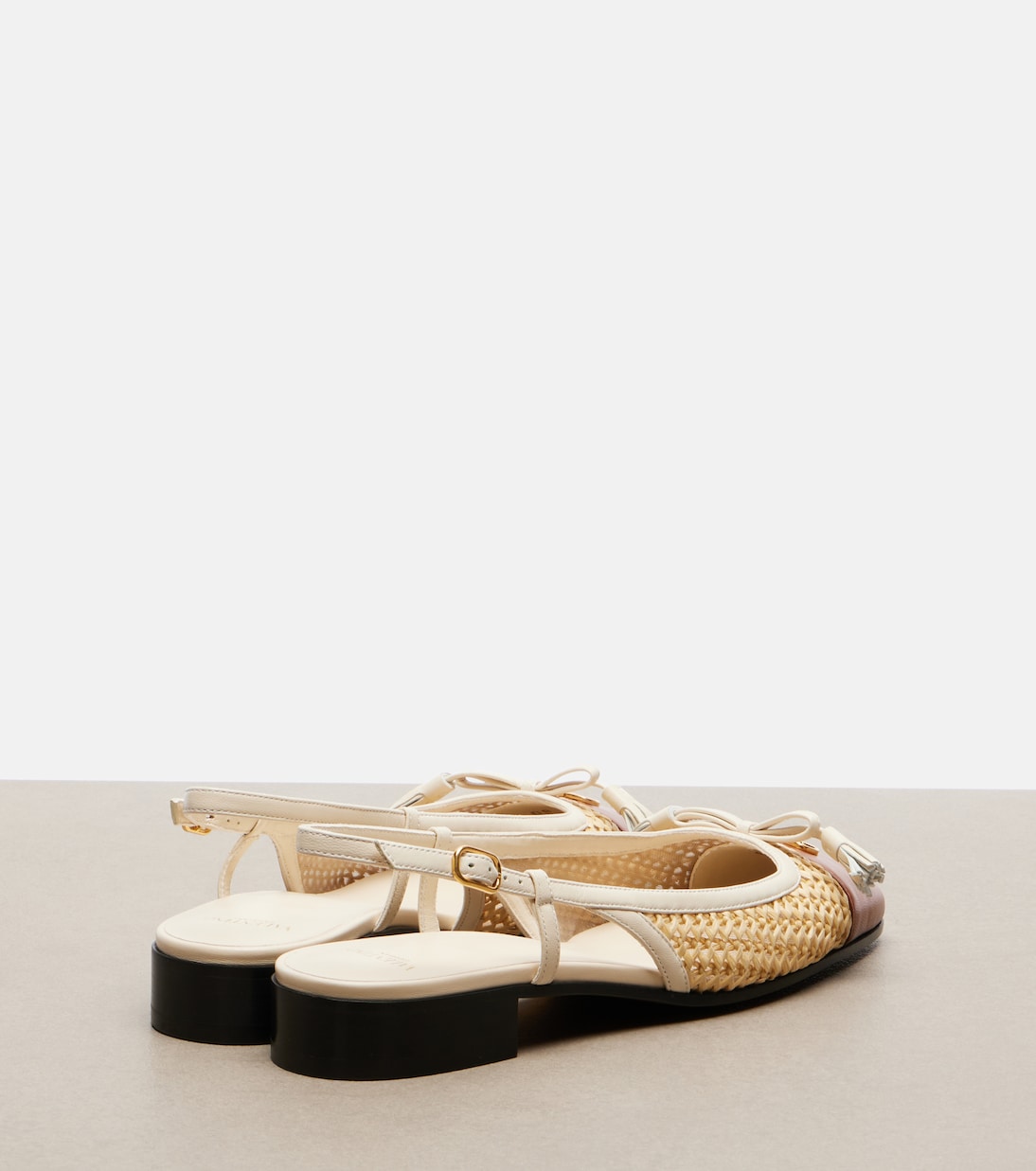 Valet Du Roi leather-trimmed raffia slingback flats | Valentino Garavani