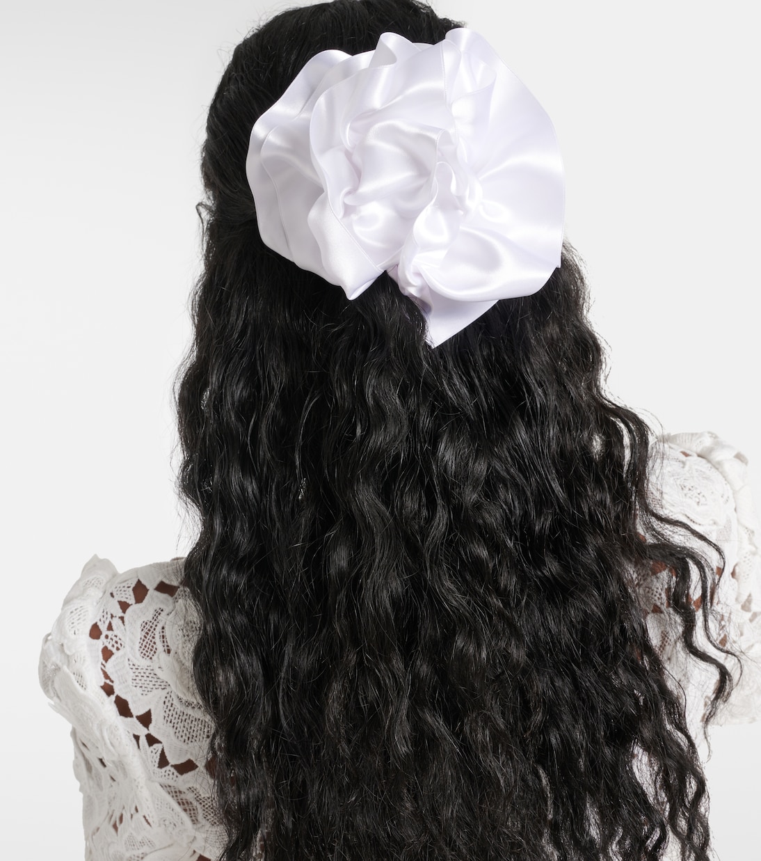 Horquilla de satén de mezcla de seda | Jennifer Behr