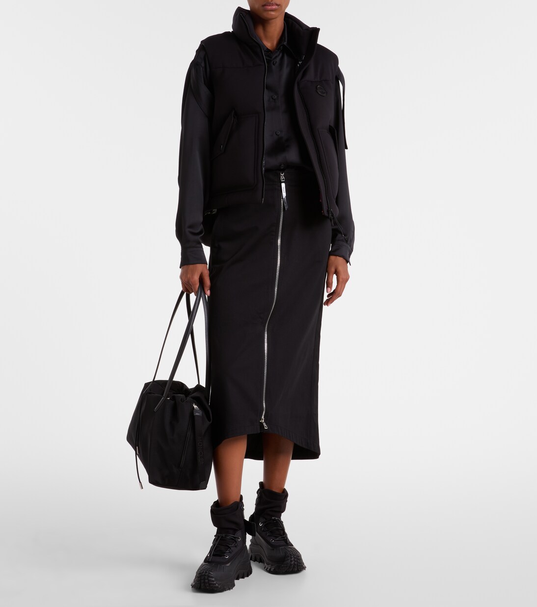 x EE72 camisa abotonada por Edward Enninful | Moncler Genius