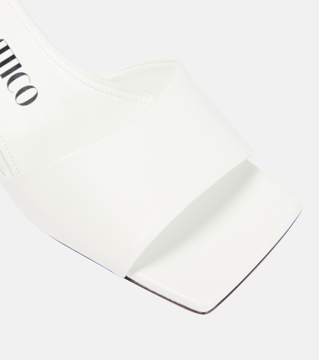 Pantoletten Cheope aus Leder | The Attico