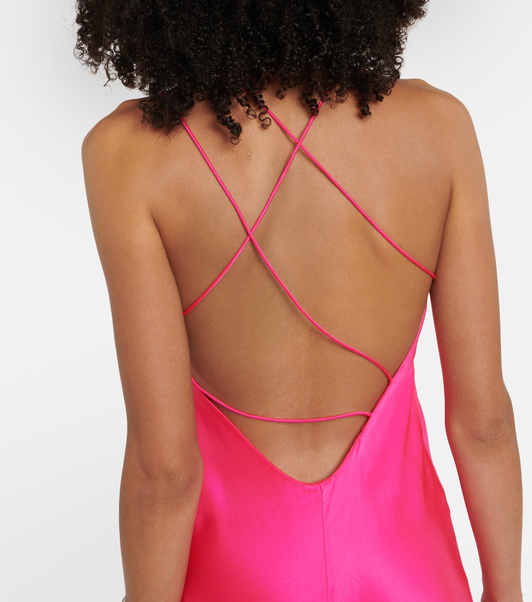 Robe aus Seidensatin | The Sei