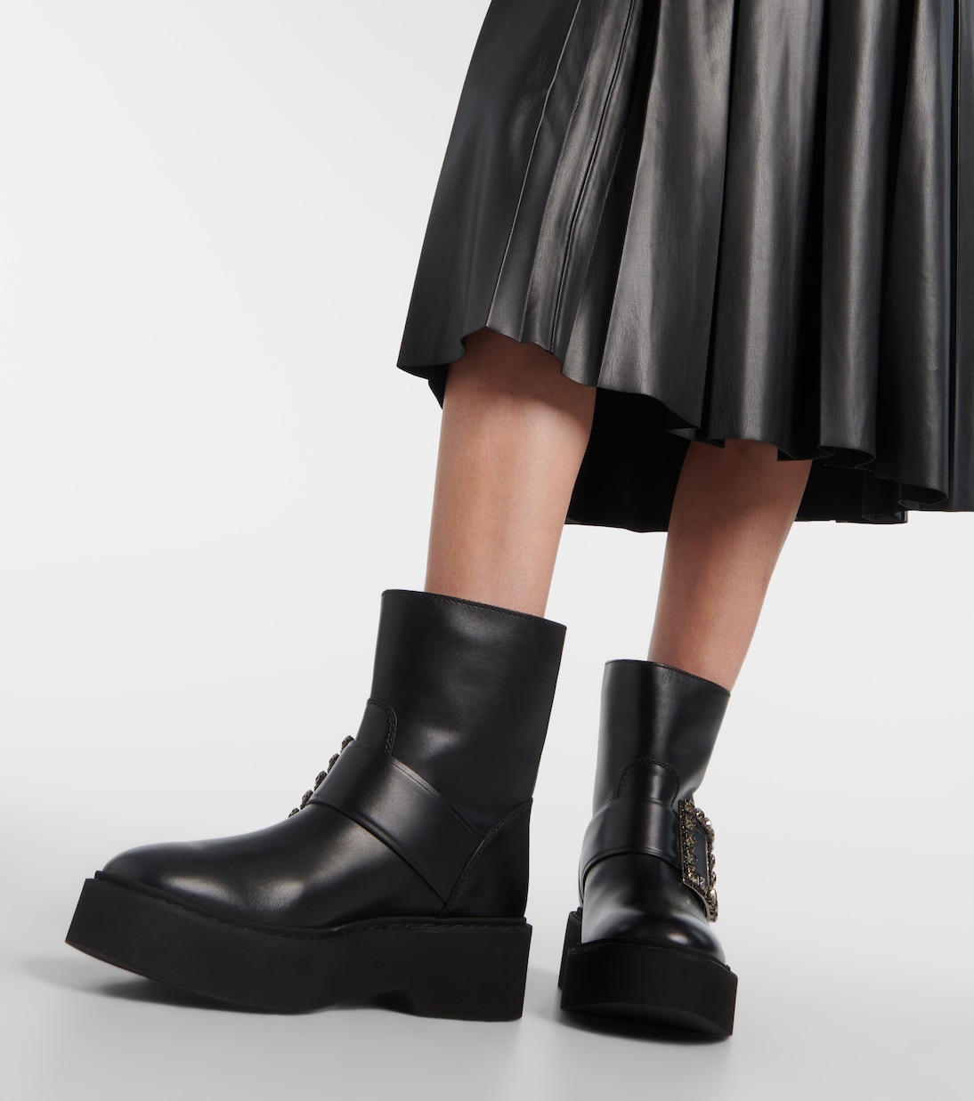 Stiefel Viv’ Rangers aus Leder | Roger Vivier