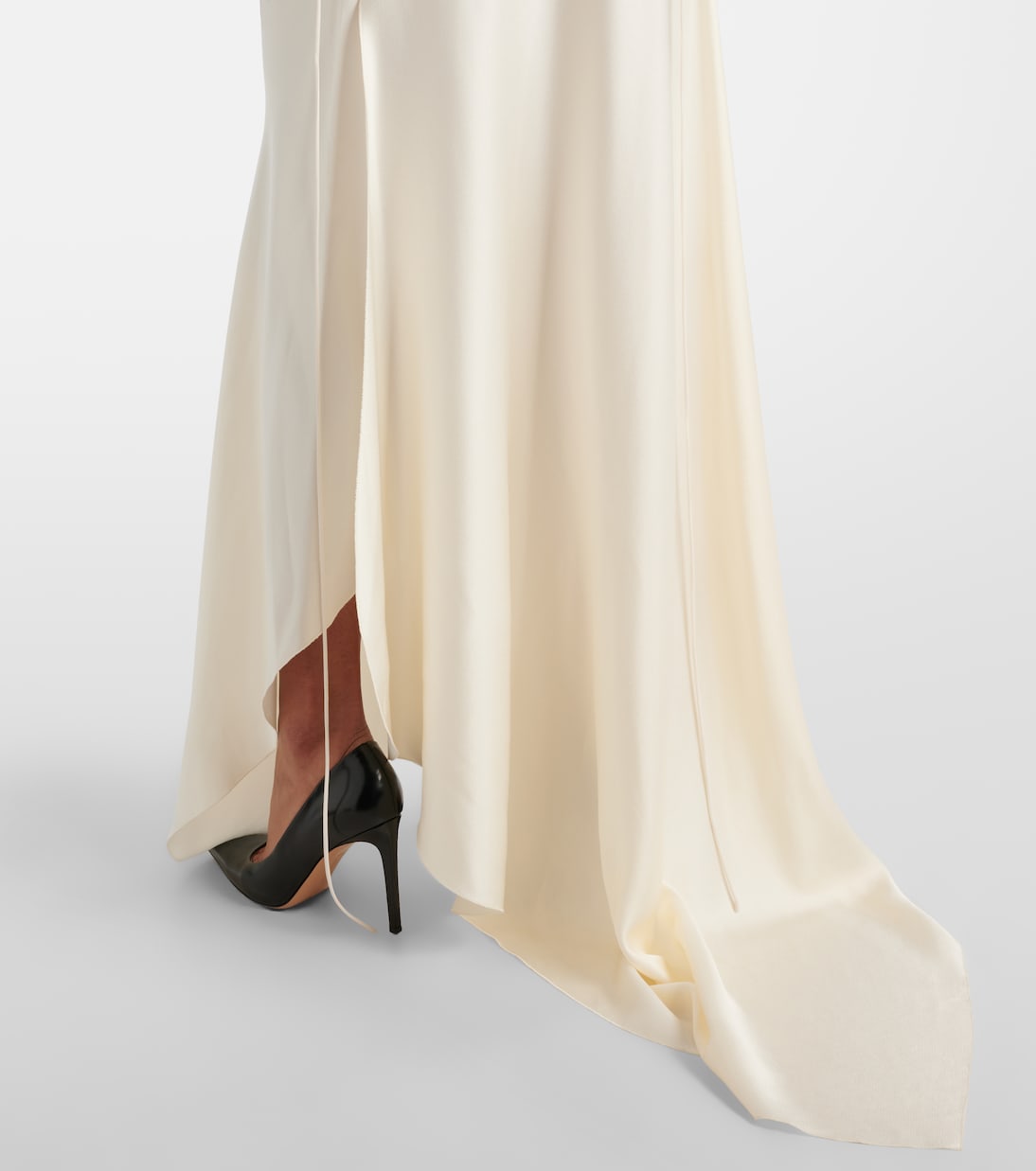 Robe longue en crêpe de satin à fleurs | Victoria Beckham