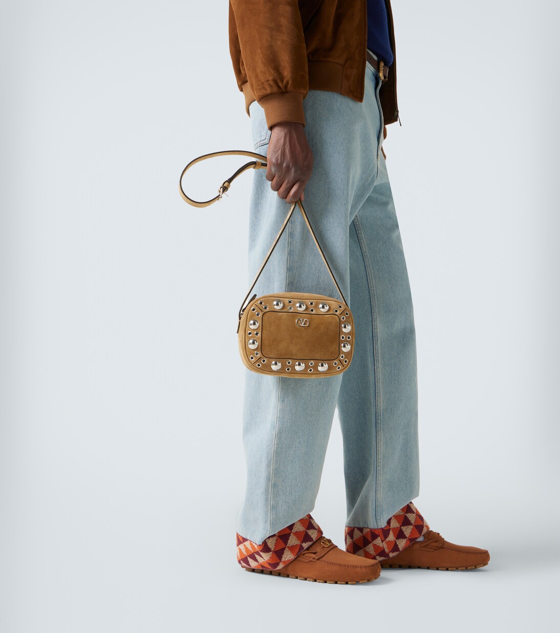 Nellcôte studded suede crossbody bag | Valentino Garavani