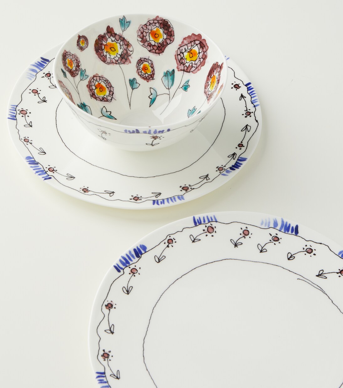 Midnight Flowers Anemone Milk porcelain breakfast set by Marni | Serax