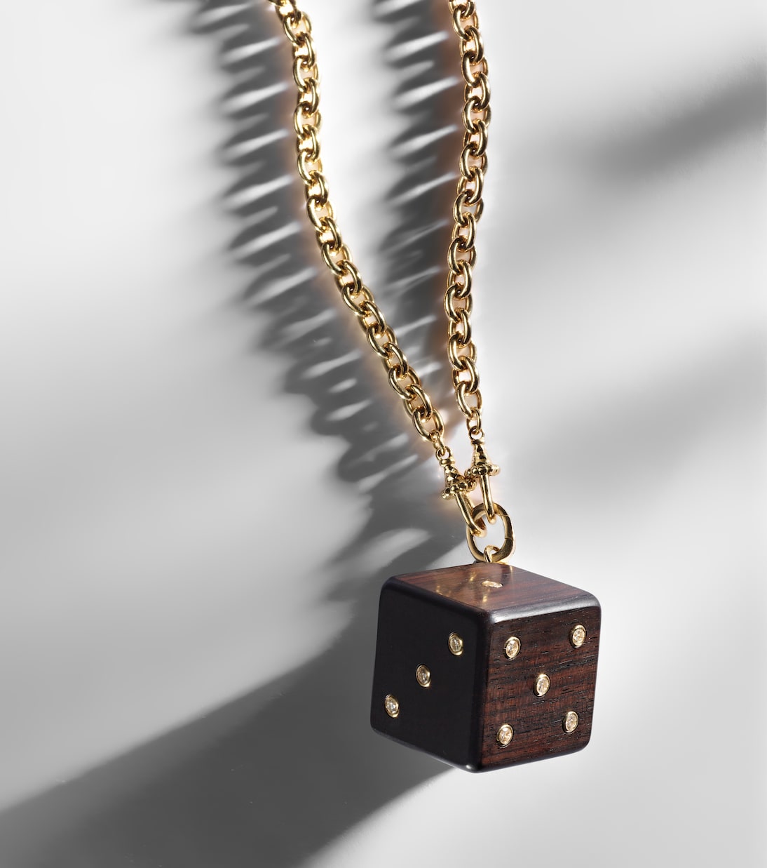 Dado Jumbo 18kt gold and wood pendant necklace with diamonds | Marie Lichtenberg