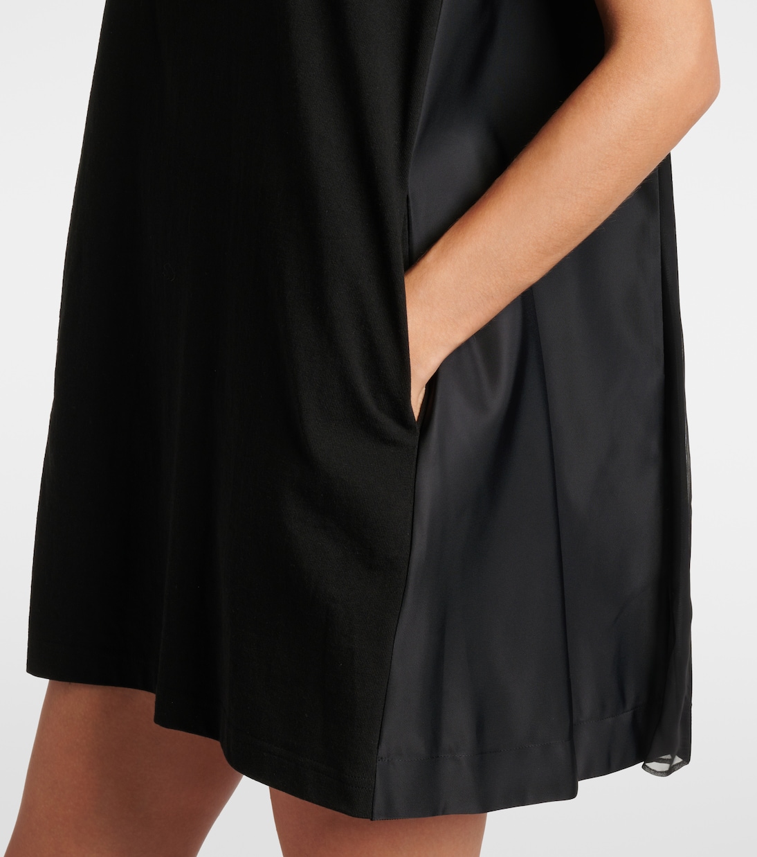 Minikleid aus Jersey und Twill | Sacai