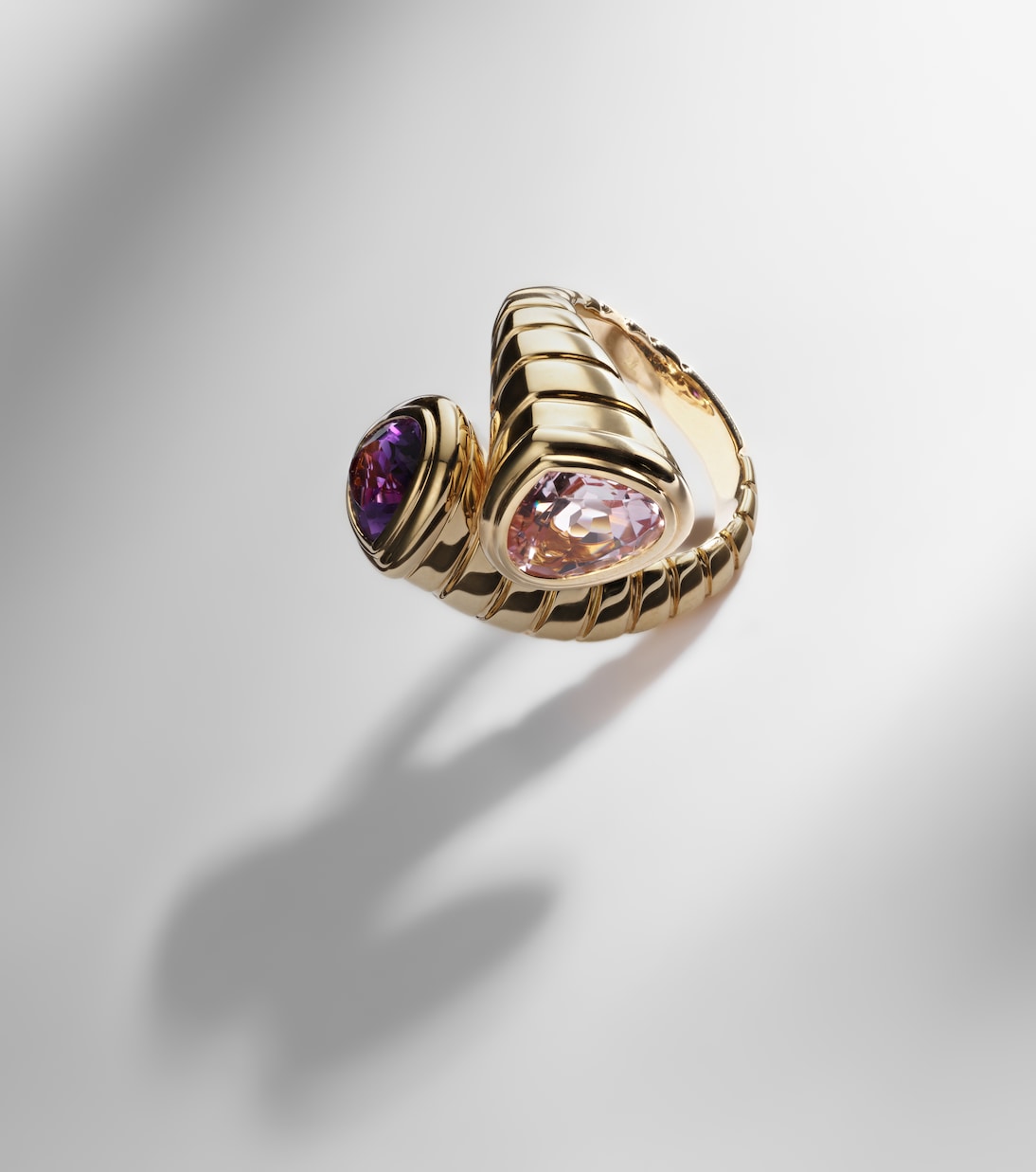 Toi Et Moi 18kt gold ring with amethyst and morganite | Marina B
