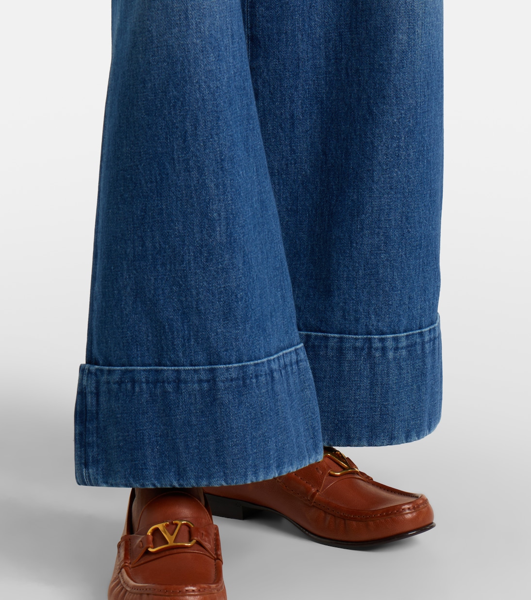 Jean ample bordé de cuir | Valentino