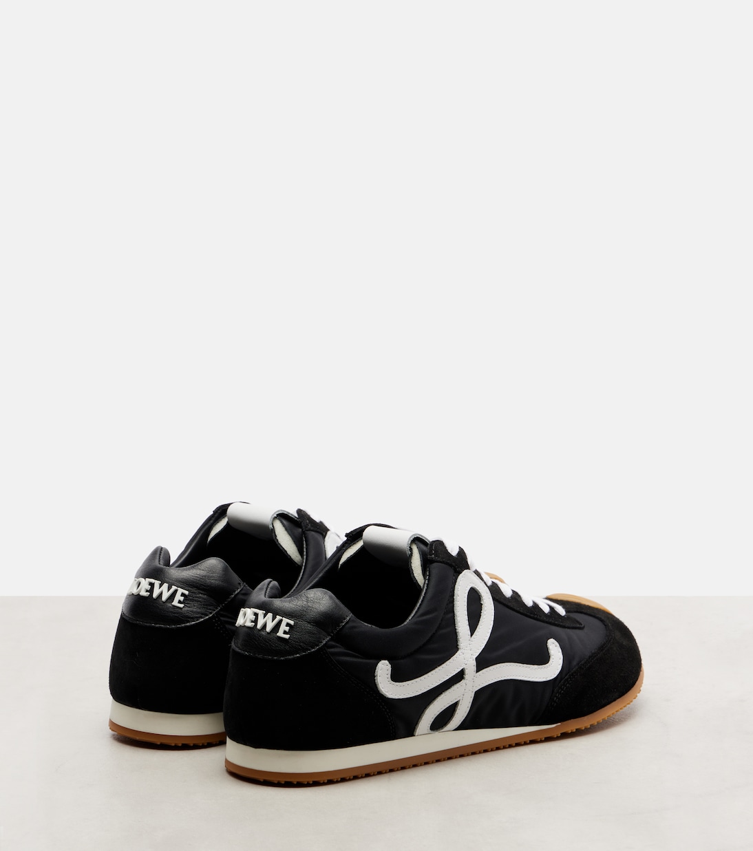 Sneakers Ballet Runner 2.0 mit Veloursleder | Loewe