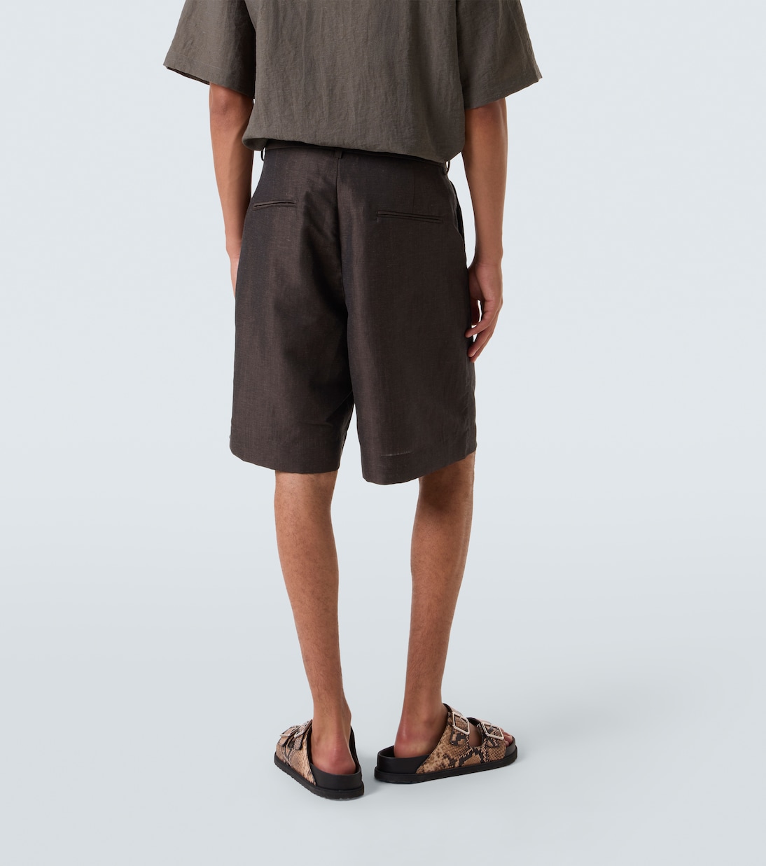 Linen and wool shorts | Commas