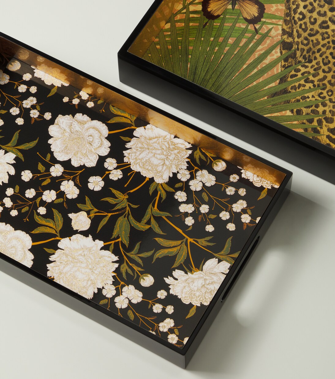Floral lacquered wood tray | Les-Ottomans