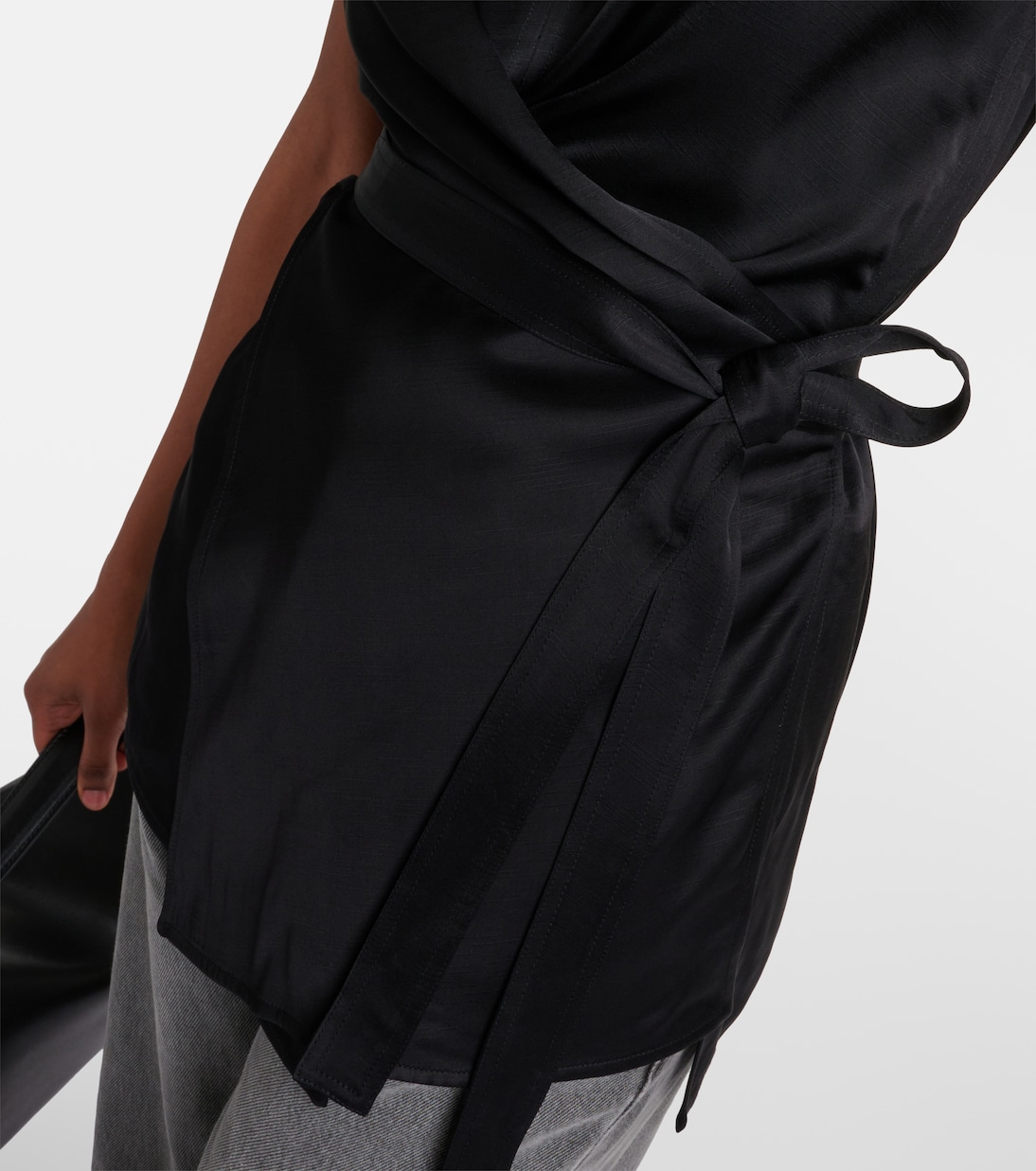 Top aus Satin | Toteme