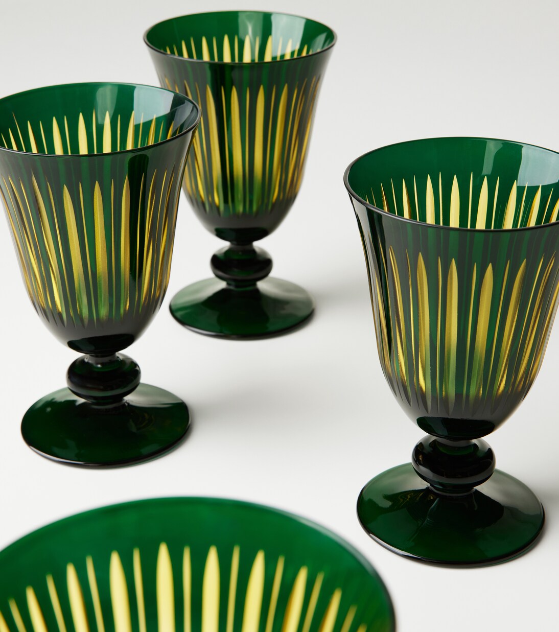 Prism set of 4 wine glasses | L'Objet