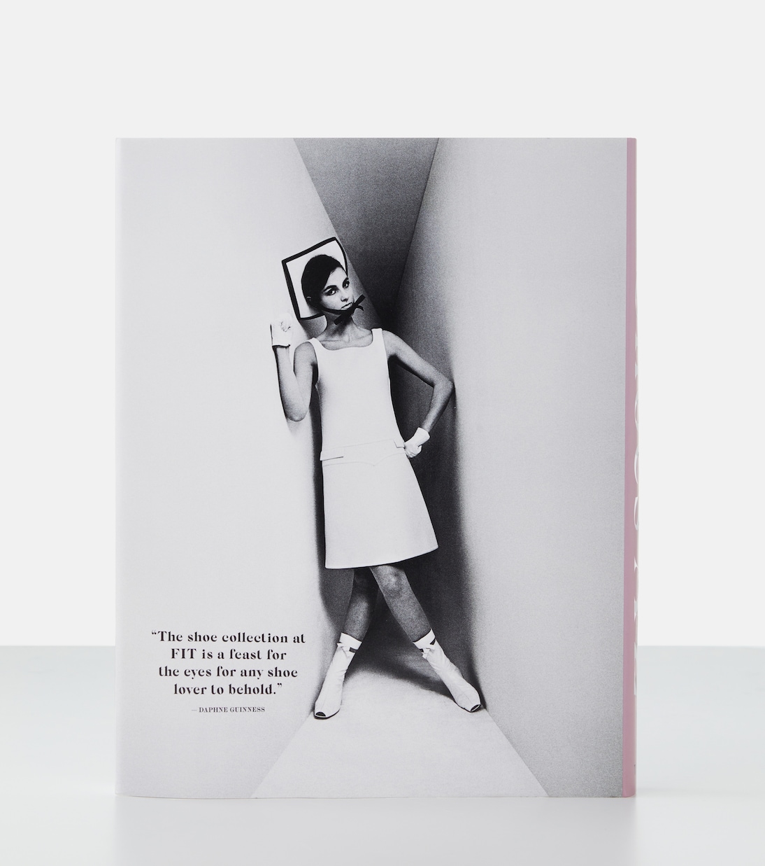 Shoes AZ: The Collection of The Museum at FIT book | Taschen