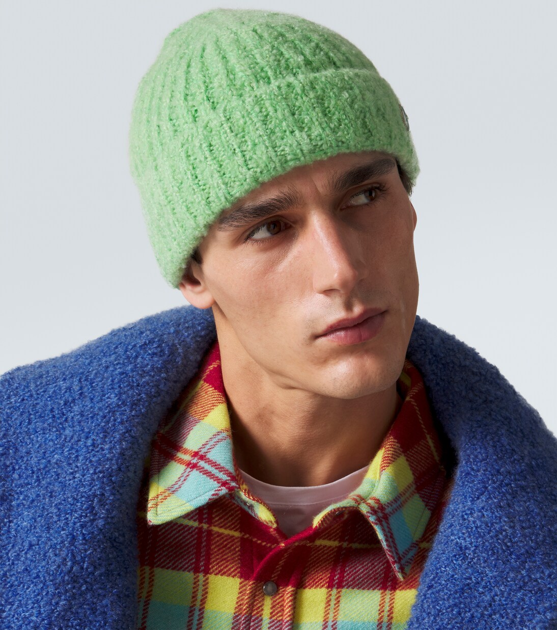 Mütze aus Bouclé mit Smaragd | God's True Cashmere