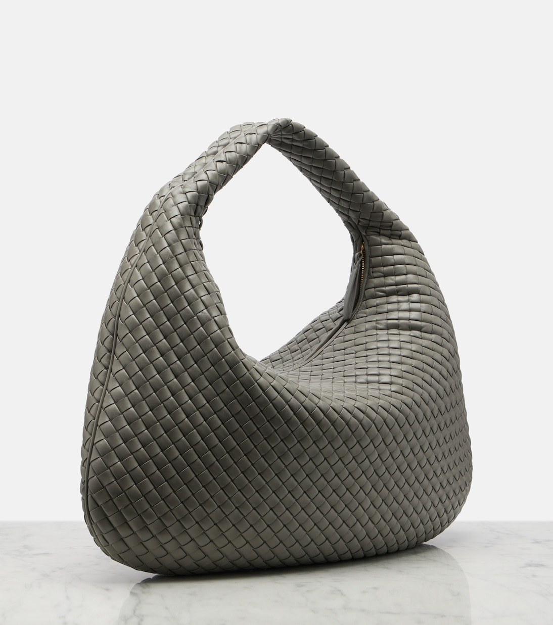 Maxi Veneta leather shoulder bag | Bottega Veneta