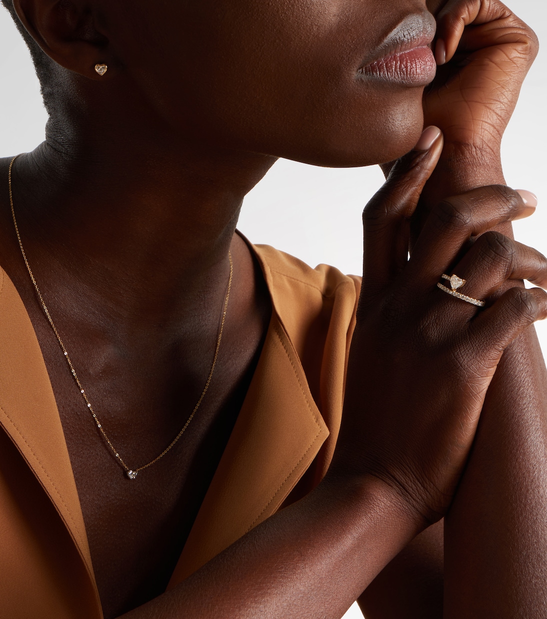 18kt gold (750/1000) ring with diamonds | Anita Ko