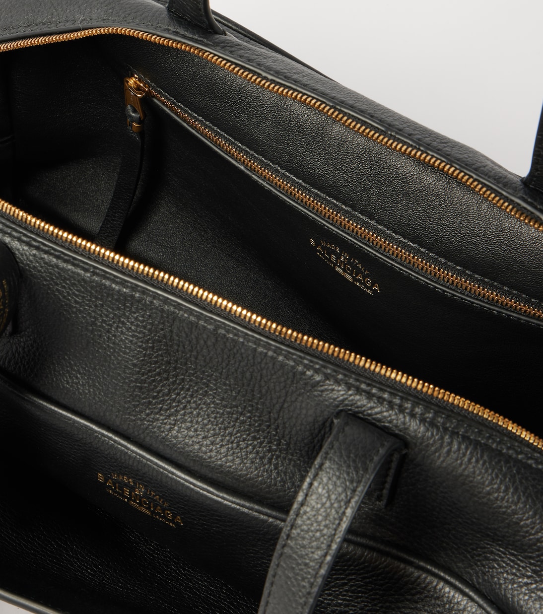 Carrie Medium leather bowling bag | Balenciaga