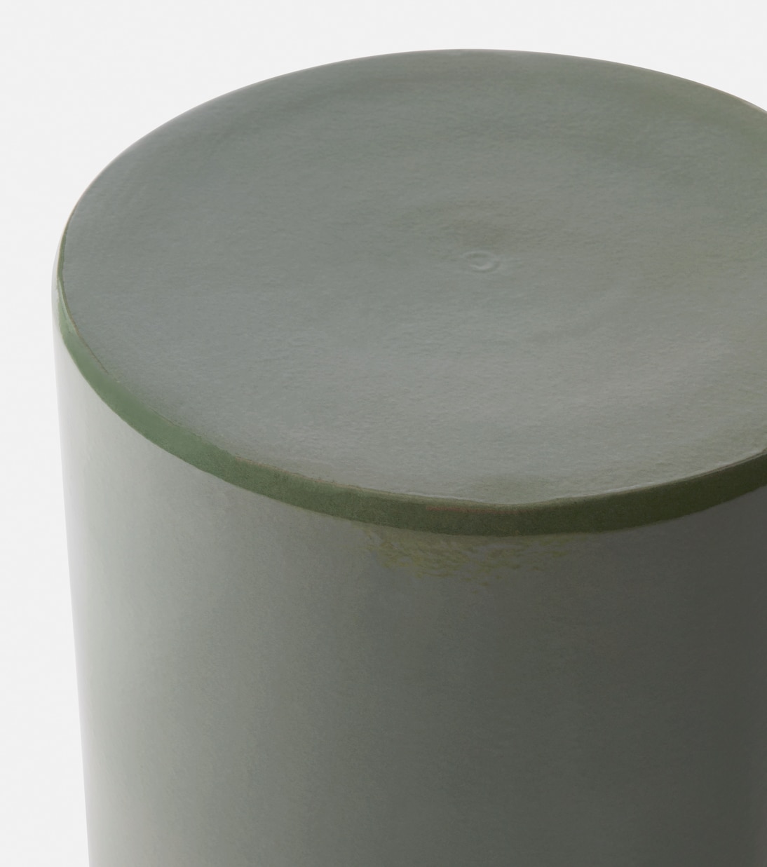 Pawn side table by Marie Michielssen | Serax