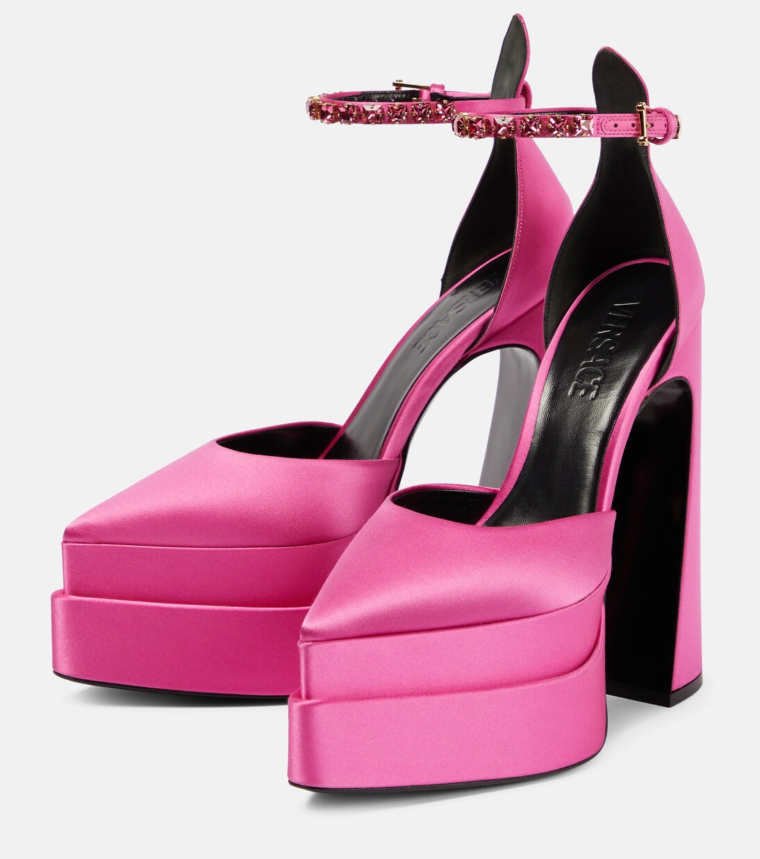 Plateau-Pumps Aevitas Pointy aus Satin | Versace