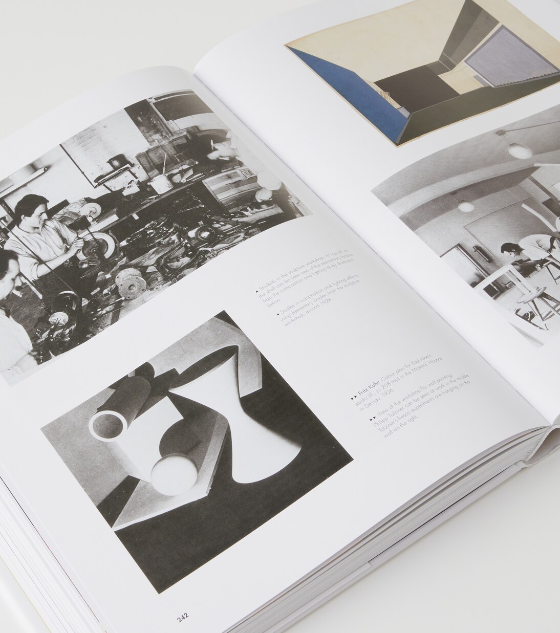Bauhaus: Updated Edition XL book | Taschen