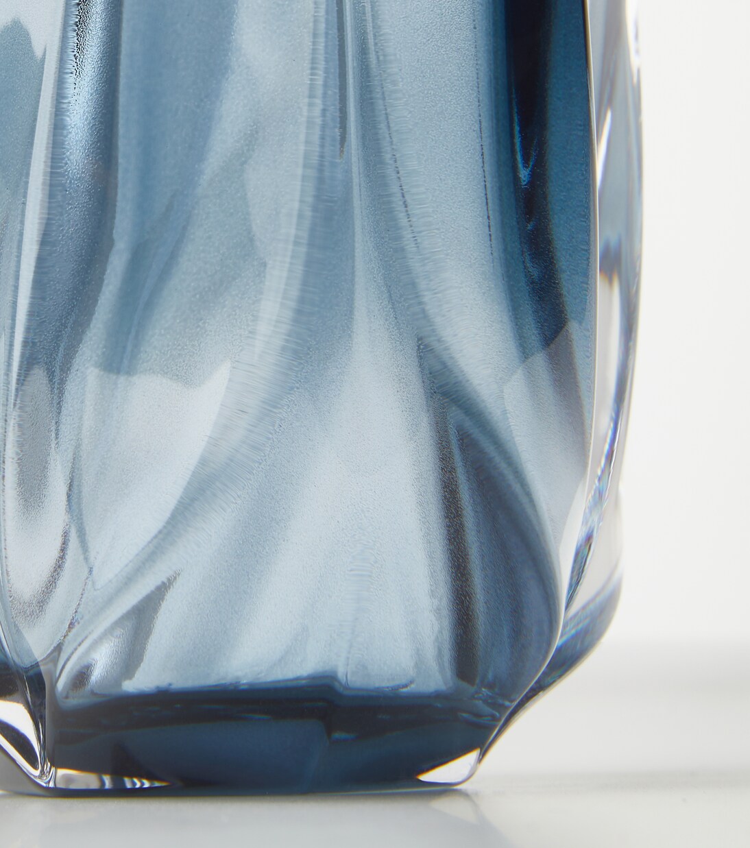 Shimmer crystal tealight holder | Zaha Hadid Design