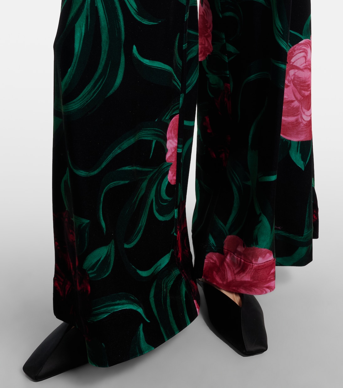 Pantalones palazzo de terciopelo floral | La DoubleJ