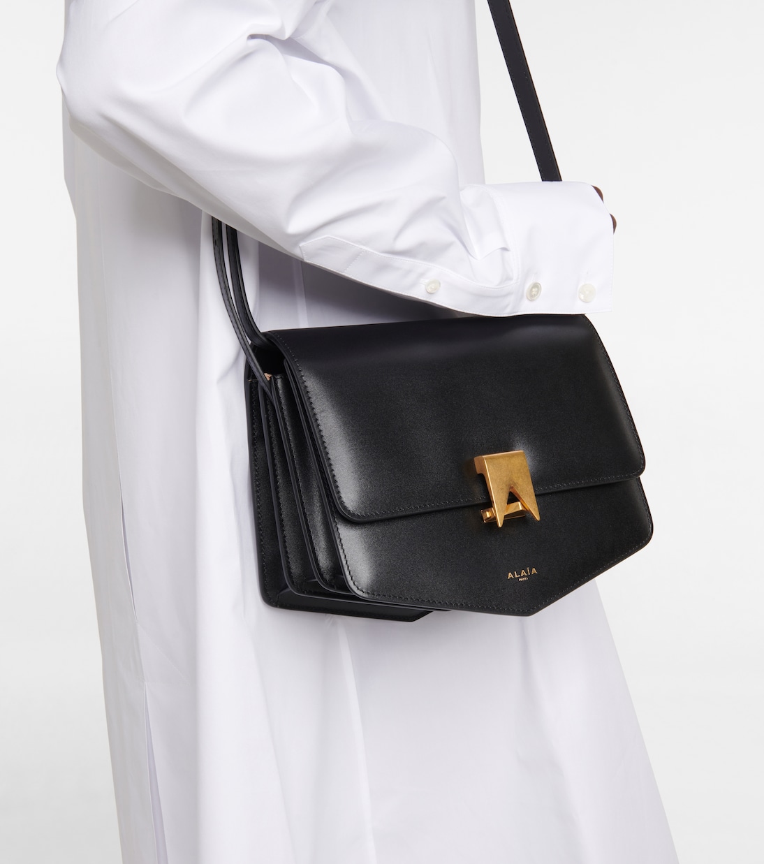 Sac à bandoulière Le Papa Large en cuir | Alaïa