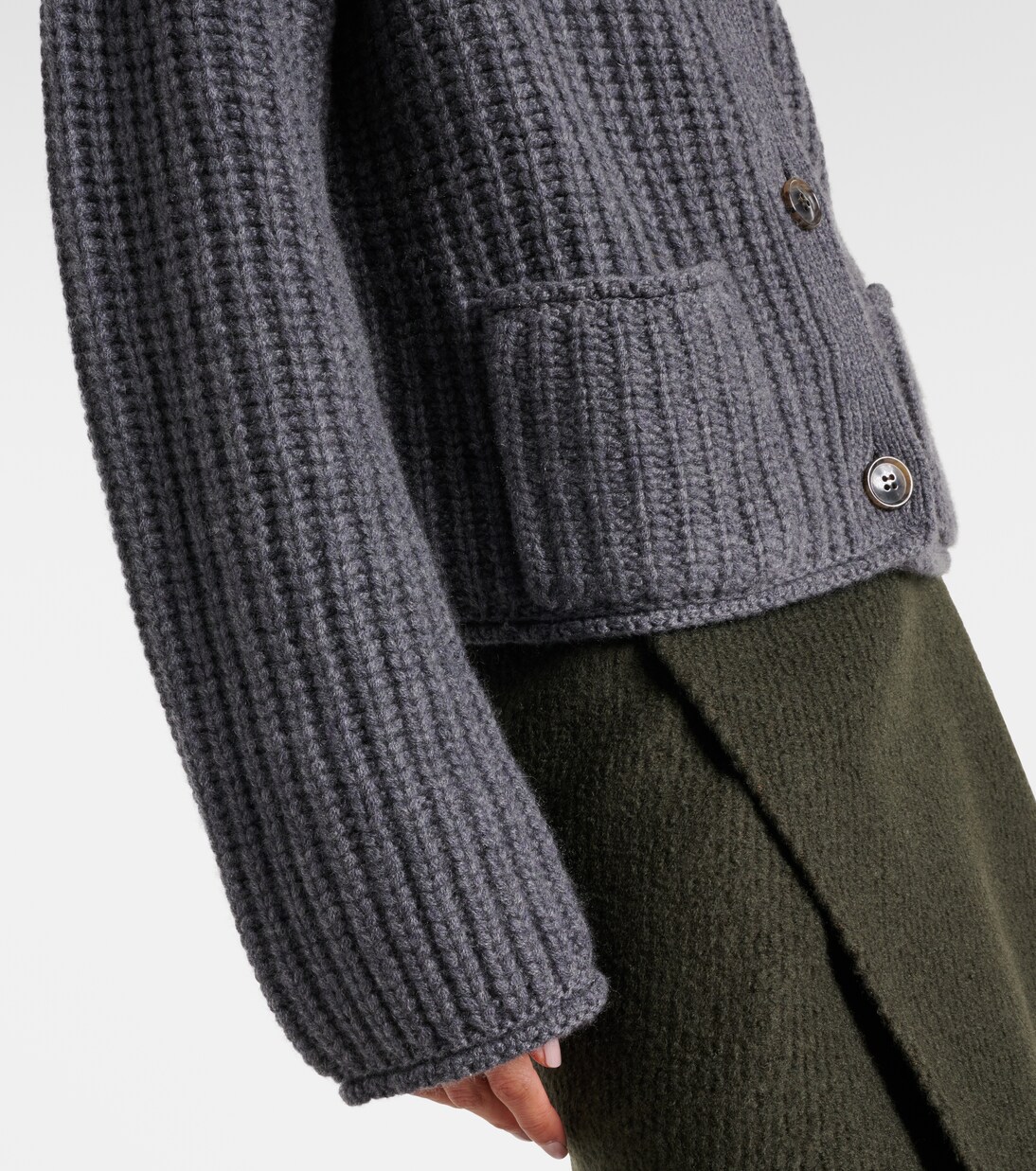 Suzie cashmere cardigan | Lisa Yang