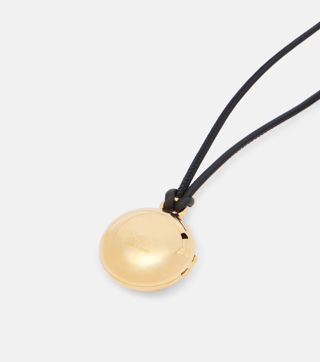 Pebble gold-plated leather bag charm | Loewe