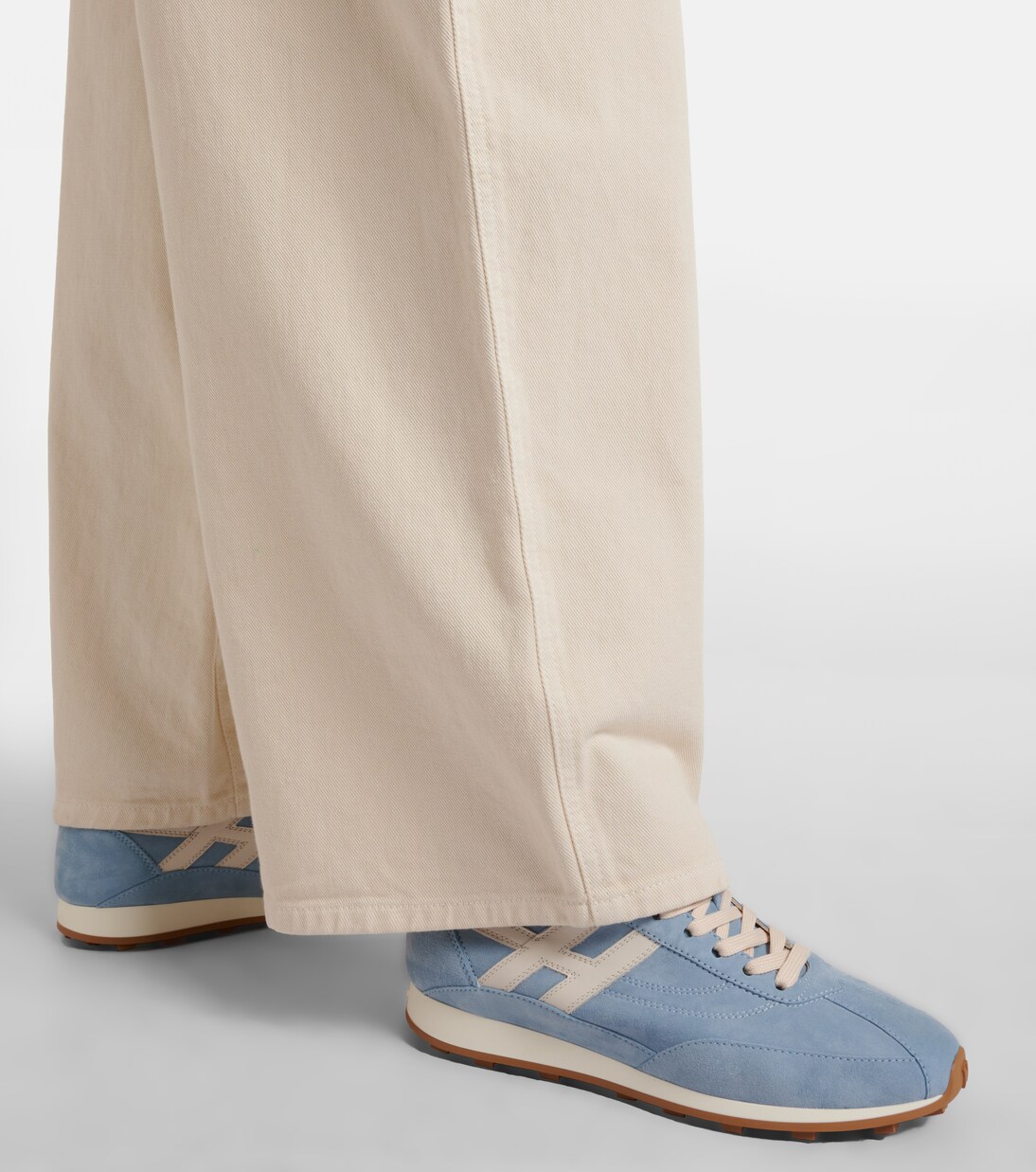 H699 suede sneakers  | Hogan