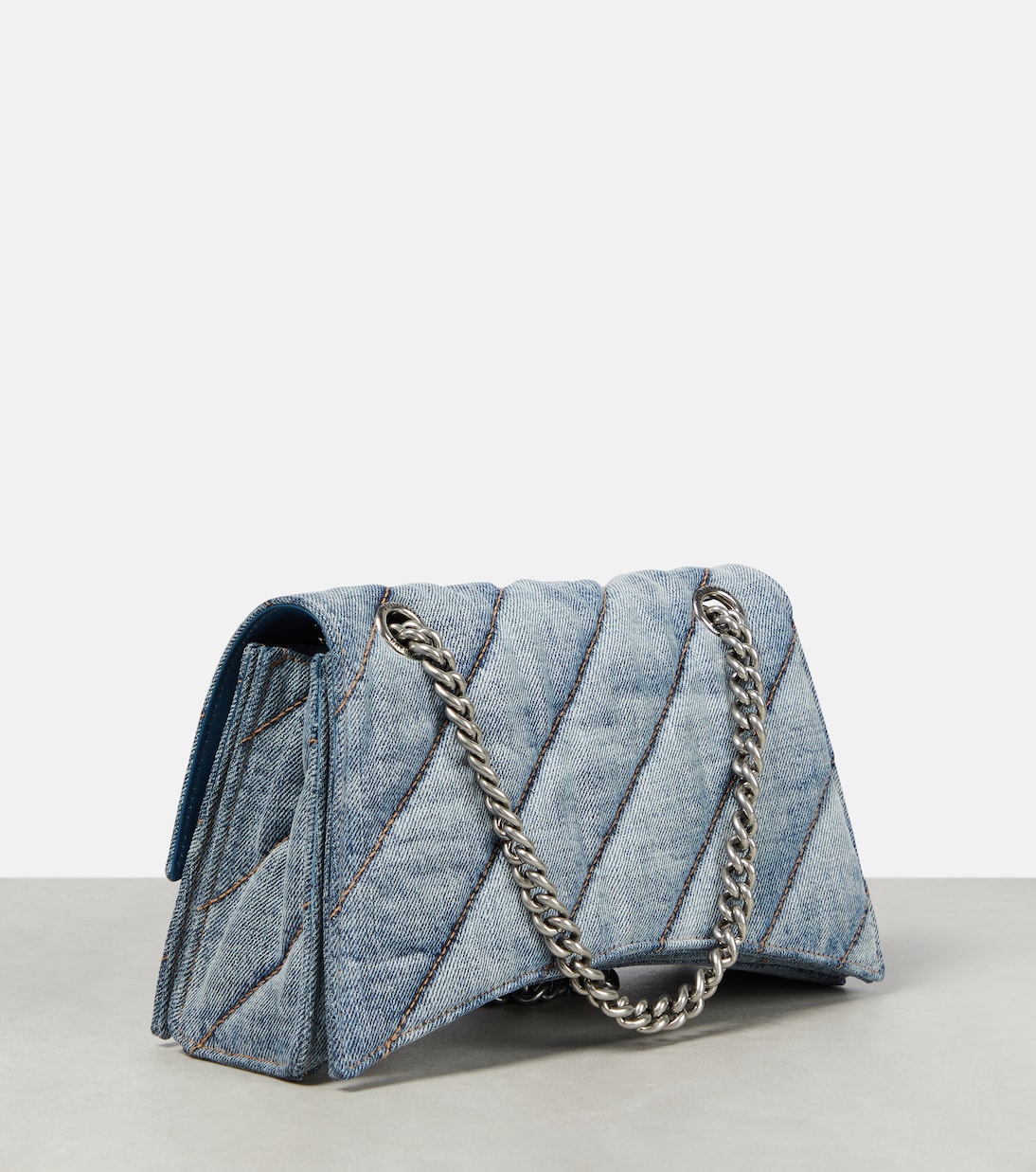 Schultertasche Crush Medium aus Denim | Balenciaga