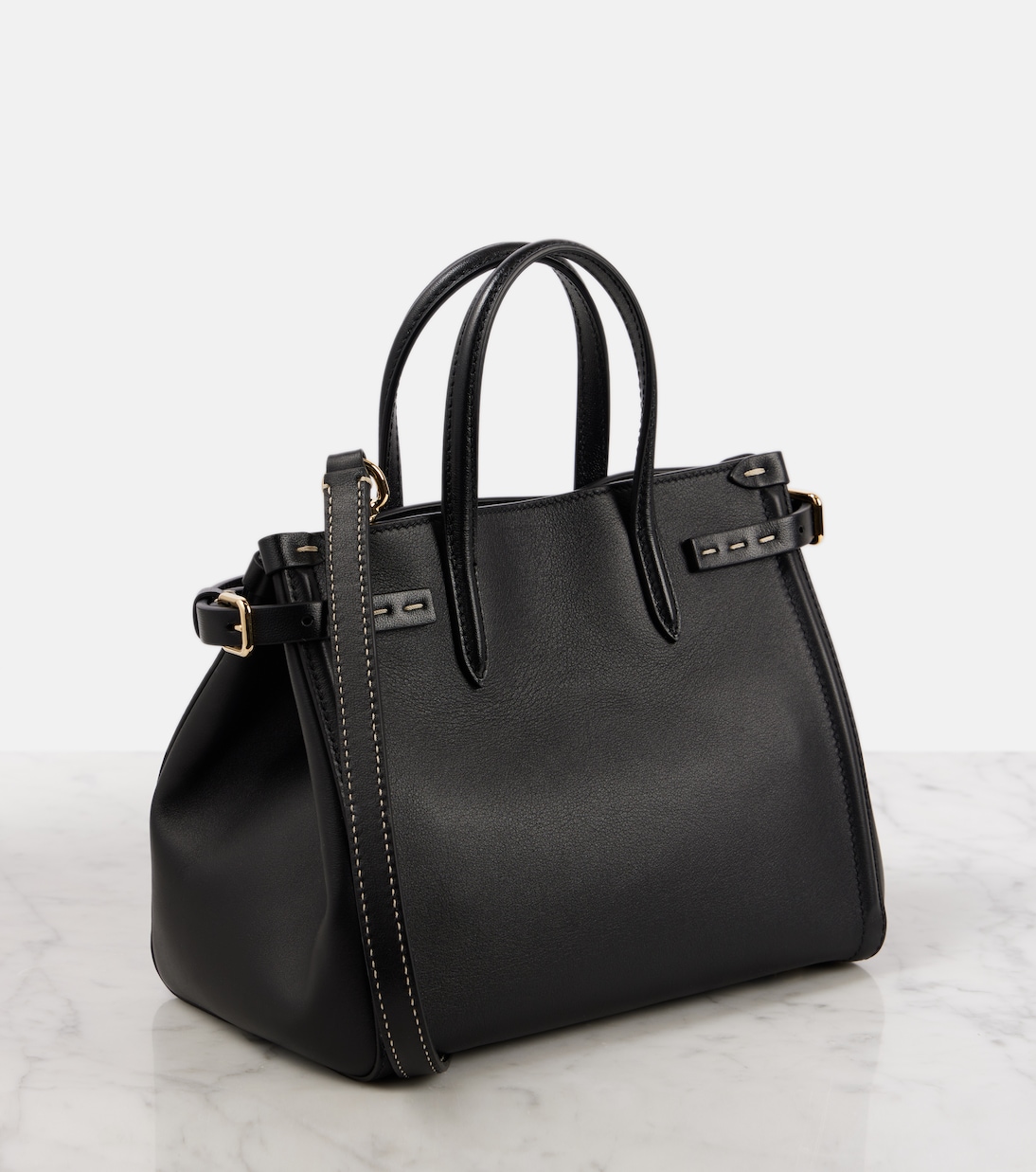 Antibes Small leather tote bag | Valentino Garavani