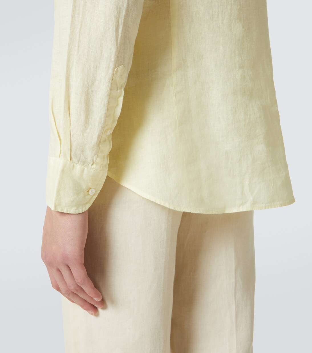 Linen shirt | Thom Sweeney