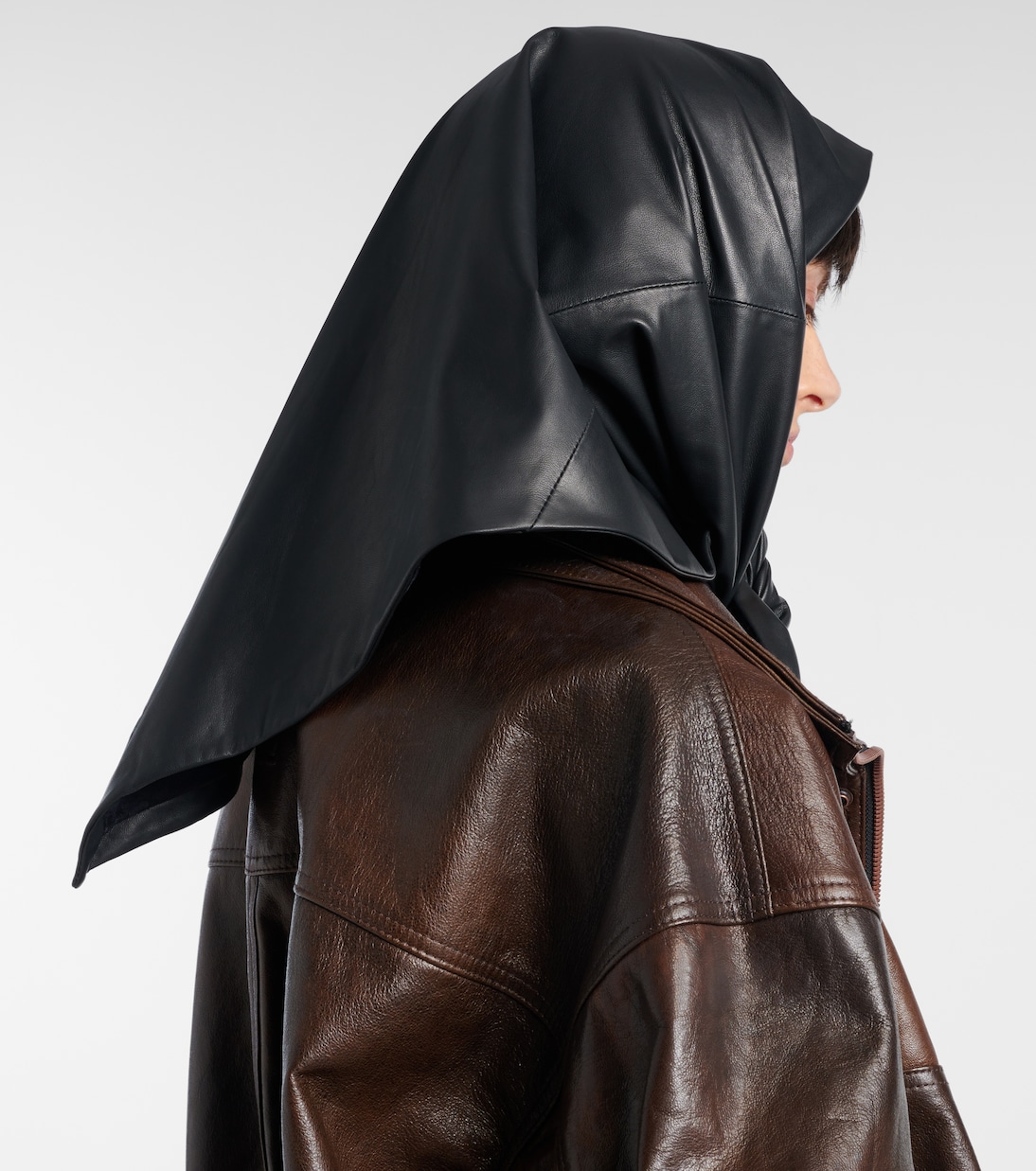 Leather scarf | Magda Butrym