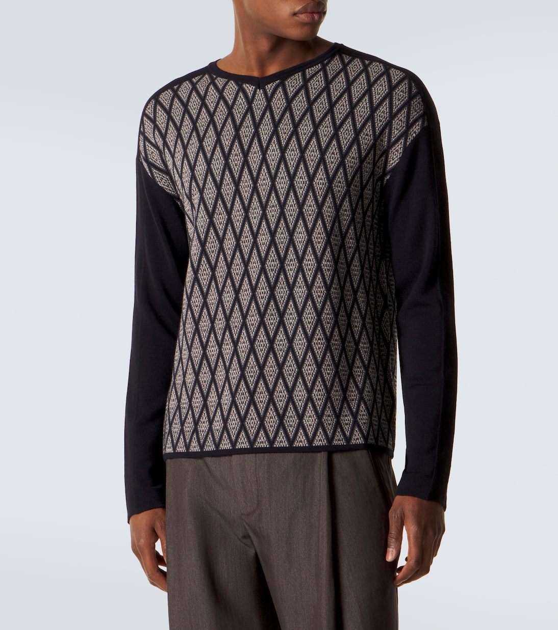 بلوفر من الصوف والكشمير من الجاكار | Giorgio Armani