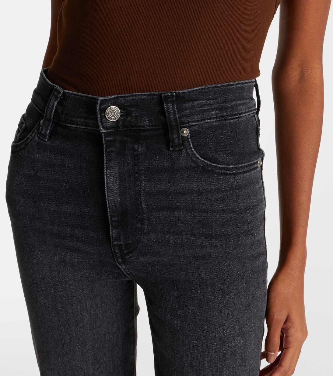 Le Sleek cropped high-rise straight jeans | Frame