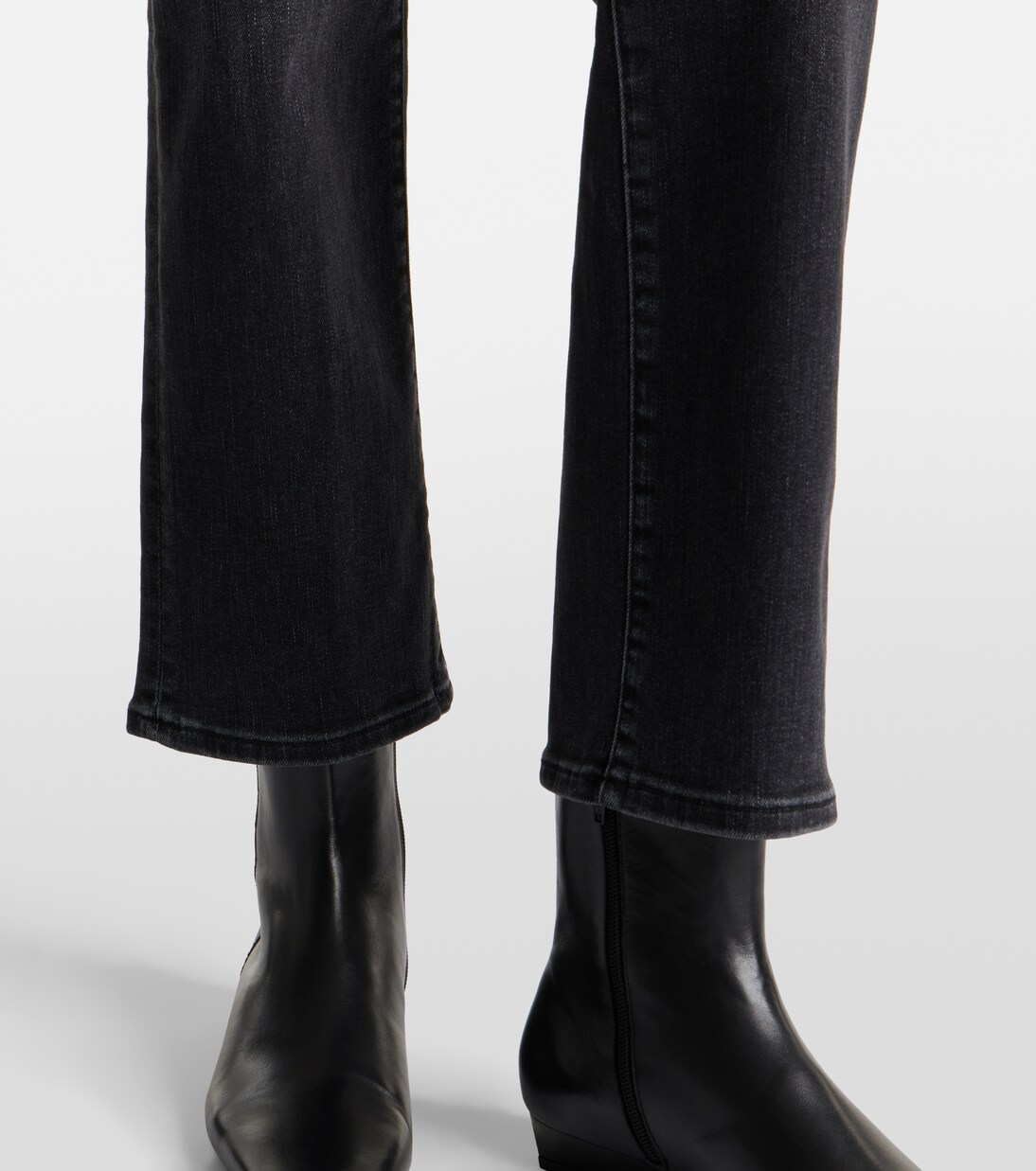 Le Sleek cropped high-rise straight jeans | Frame