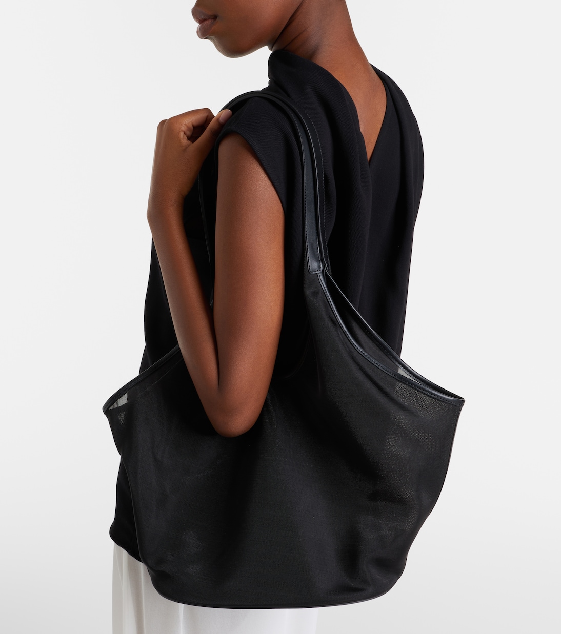 Phantom Large mesh tote bag | Aesther Ekme