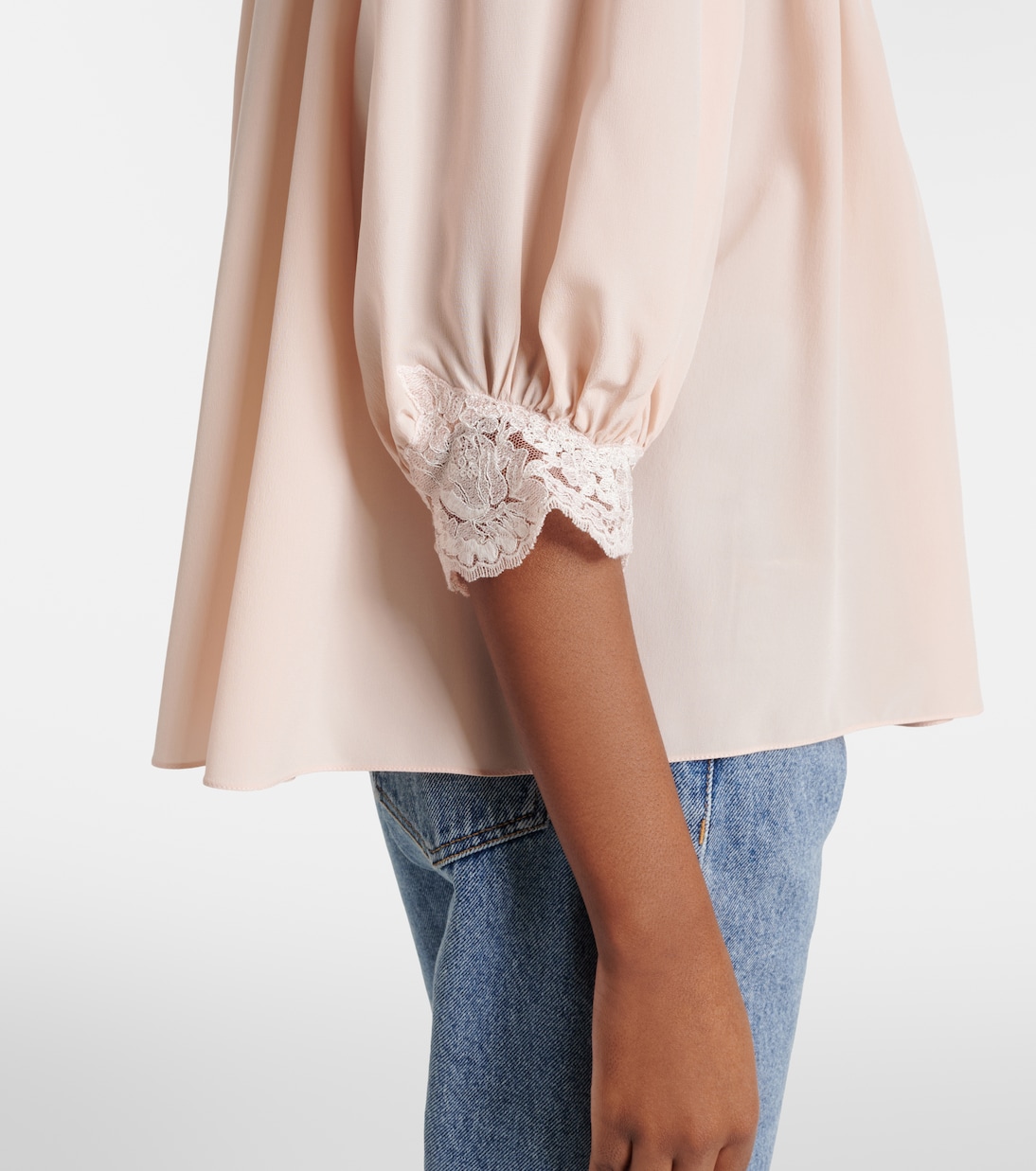 Lace-trimmed silk crêpe de chine blouse | Chloé
