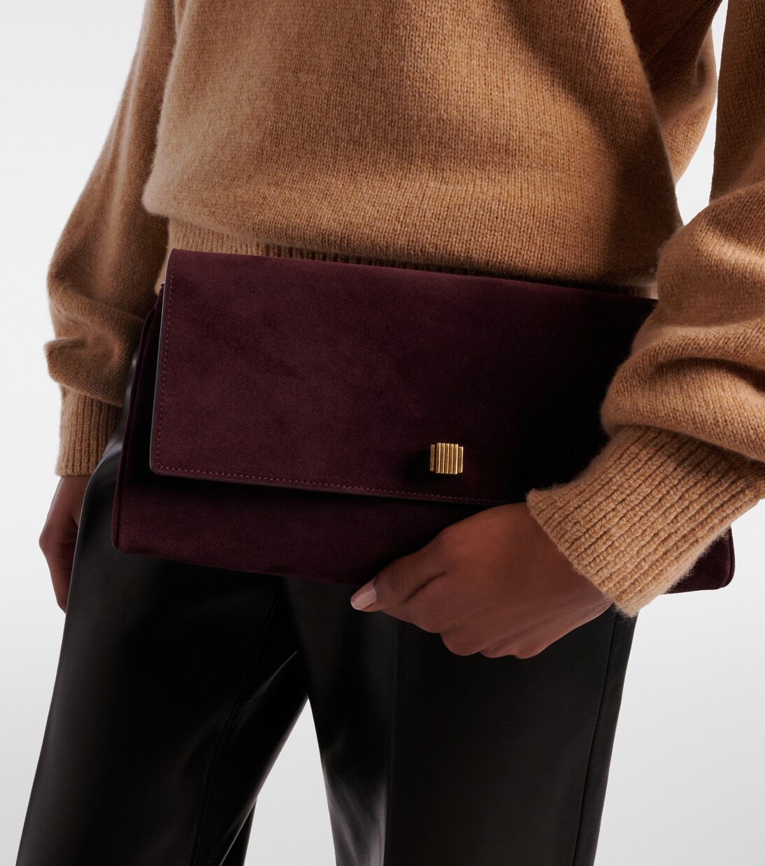 Clutch Audrey aus Veloursleder | Khaite