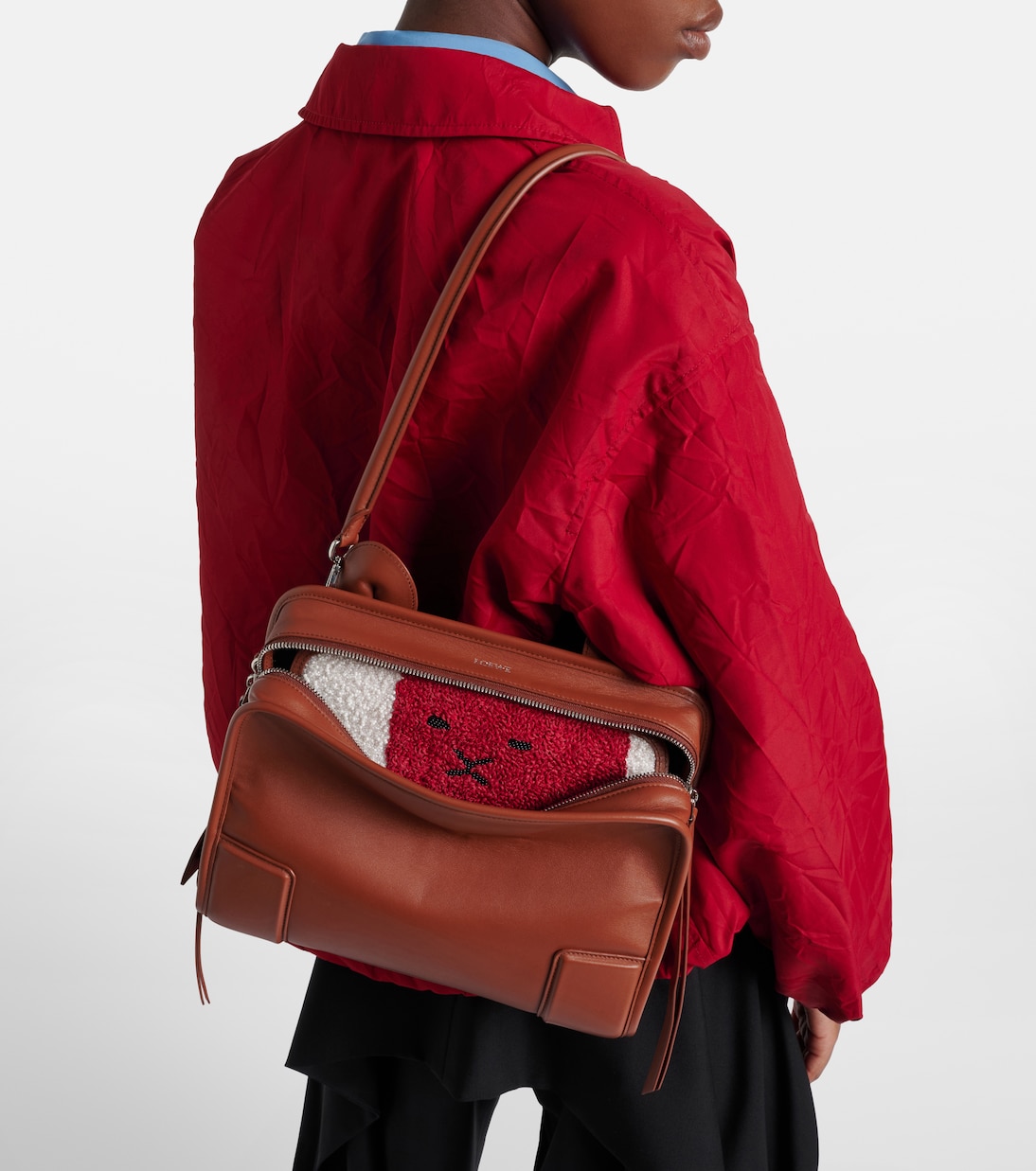 Tote Bag Amazona 180 Lion Medium aus Leder | Loewe