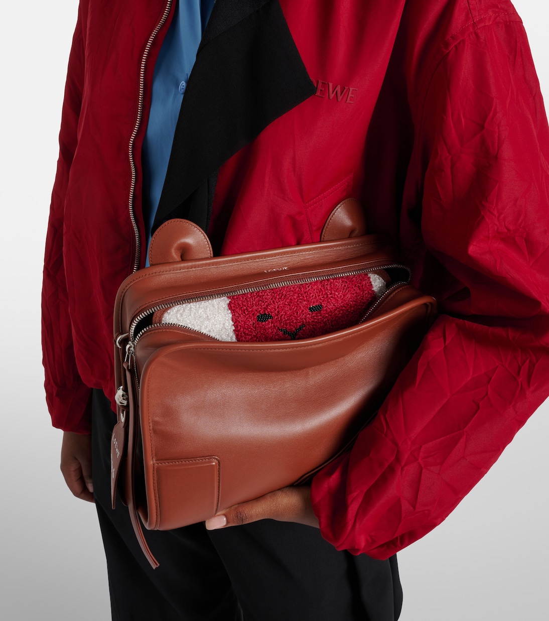 Tote Bag Amazona 180 Lion Medium aus Leder | Loewe