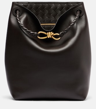 Andiamo Small leather bucket bag | Bottega Veneta