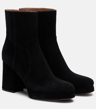 Fawcette VLogo suede ankle boots | Valentino Garavani