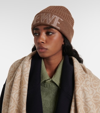 Logo ribbed-knit wool-blend beanie in brown - Loewe | Mytheresa display picture 2