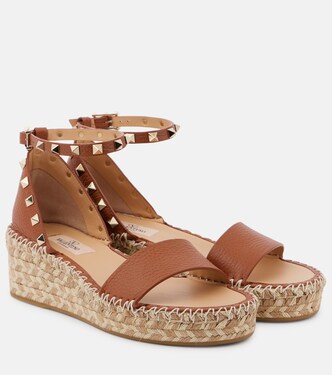 Rockstud 55 leather espadrille wedges | Valentino Garavani