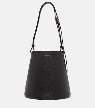 Bucket-Bag Orbita Small aus Leder | Calvin Klein Collection